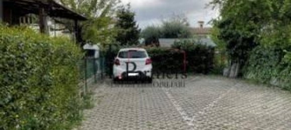 4 rooms House in Campi Bisenzio, Italy No. 40327 28