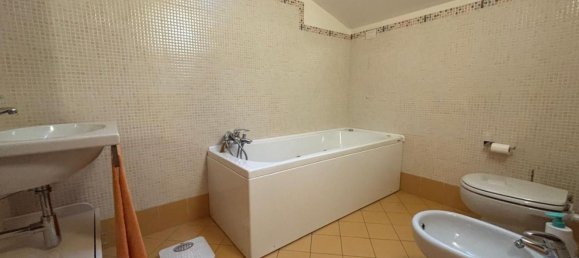 6 bedrooms House in Cerreto Guidi, Italy No. 350936 29