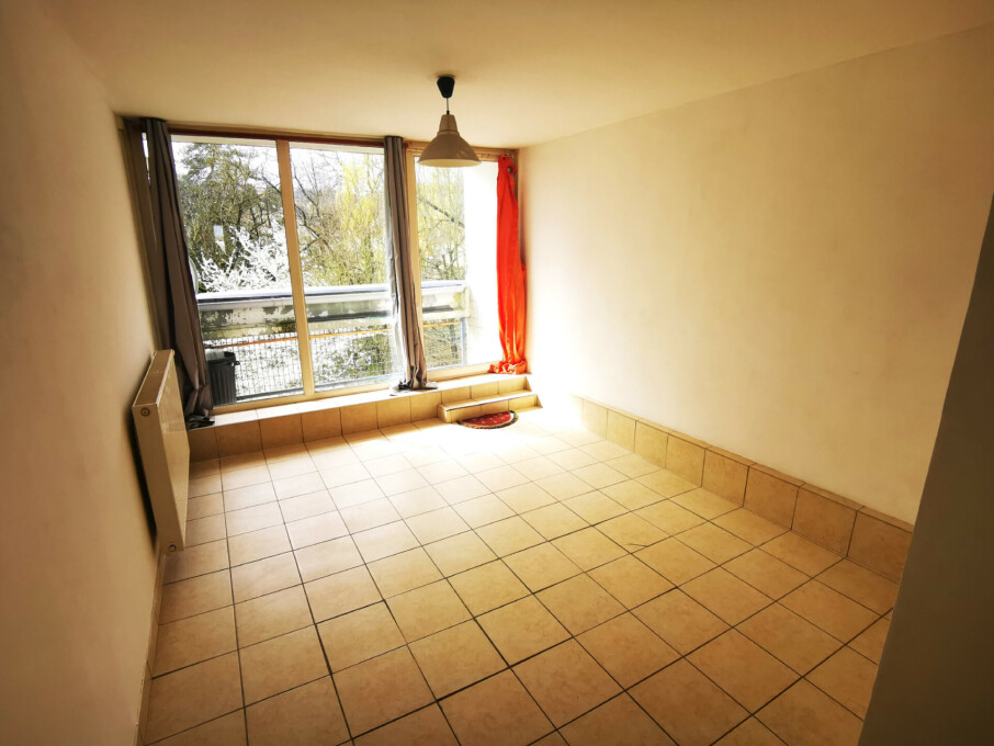 2 bedrooms Apartment in Mont-Saint-Martin, France No. 358312