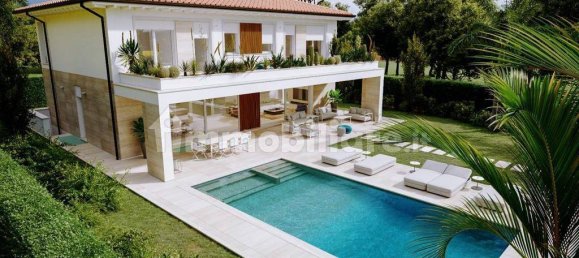 8 bedrooms Villa in Forte dei Marmi, Italy No. 36502 7