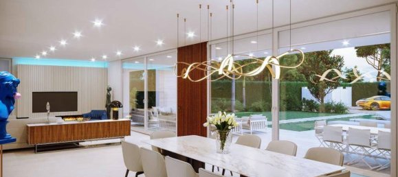 8 bedrooms Villa in Forte dei Marmi, Italy No. 36502 11