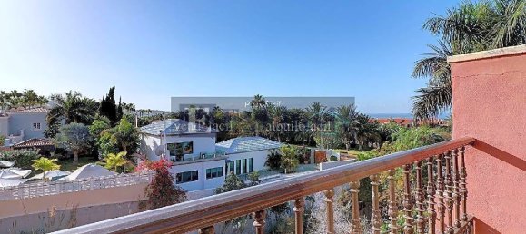 3 bedrooms House in Adeje, Spain No. 62183 12