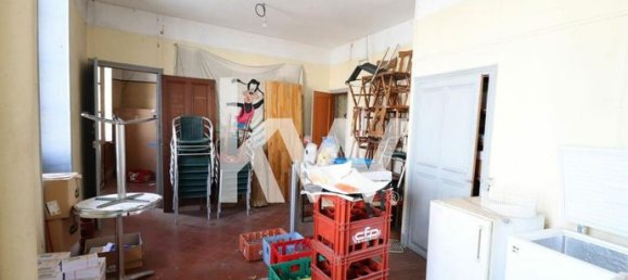 Коммерческая недвижимость 70м² в Ним, Франция № 283489 6