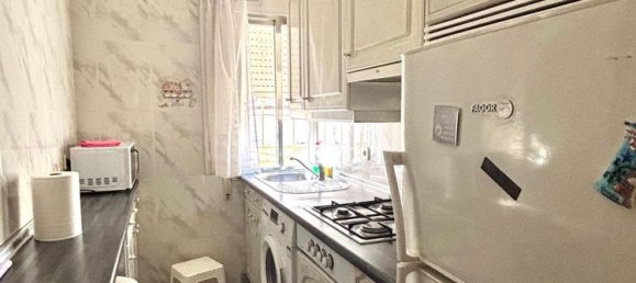 Apartamento de 2 dormitorios en Madrid, Spain No. 177949 5