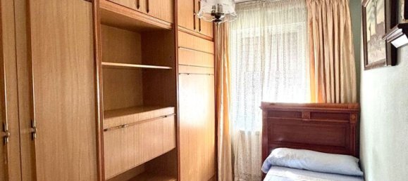 Apartamento de 2 dormitorios en Madrid, Spain No. 177949 10
