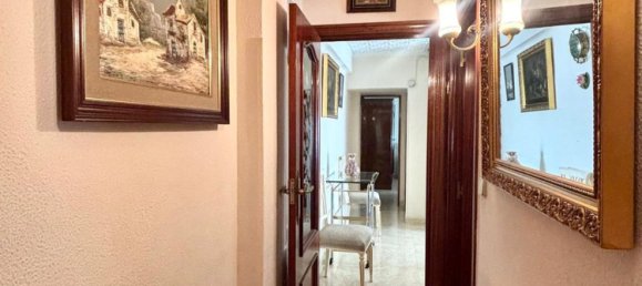 Apartamento de 2 dormitorios en Madrid, Spain No. 177949 7