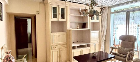 Apartamento de 2 dormitorios en Madrid, Spain No. 177949 2