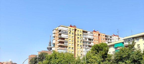 Apartamento de 2 dormitorios en Madrid, Spain No. 177949 15