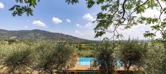 5غرفة منزل في Cortona, Italy رقم 102198 3