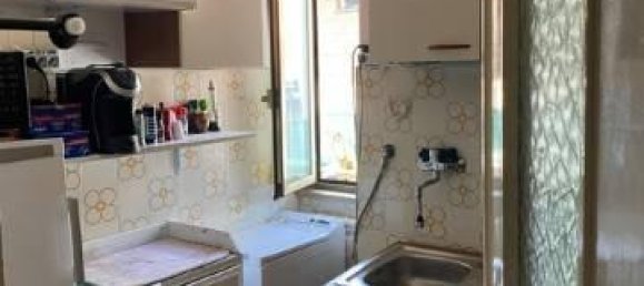 3 rooms Apartment in Rome, Italy No. 35114 6