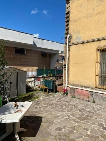 3 rooms Apartment in Rome, Italy No. 35114