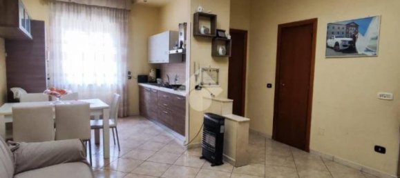 2 bedrooms Apartment in Afragola, Italy No. 33943 2