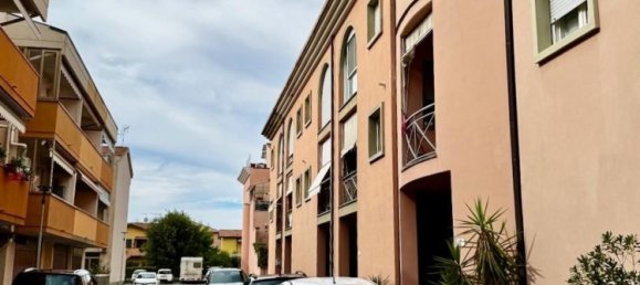 5 غرف نوم منزل في Vecchiano, Italy رقم 374599 2