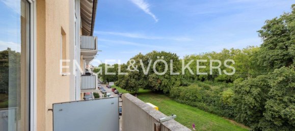 Studio in Munich, Germany No. 243349 6