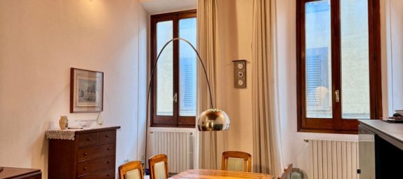 3 rooms Apartment in Florence, Italy No. 12483 13
