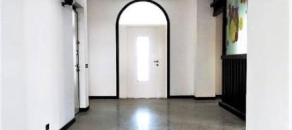 4 rooms Apartment in Sondrio, Italy No. 41677 4