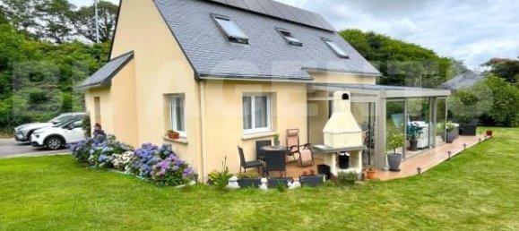 Casa de 4 dormitorios en Rosporden, France No. 280945 2