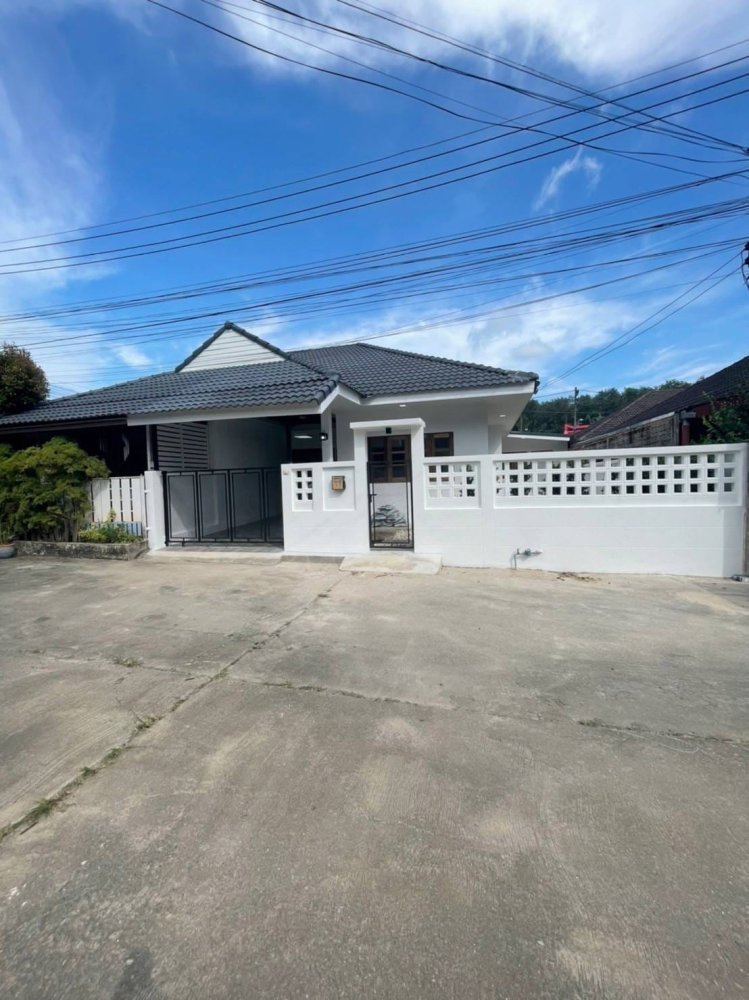 3 bedrooms Cafe / restaurant in Phuket, Thailand No. 7848