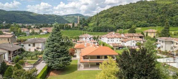 10 chambres Villa à Tregnago, Italy No. 313199 6