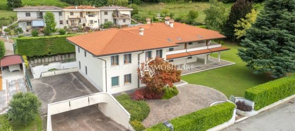 10 chambres Villa à Tregnago, Italy No. 313199 2