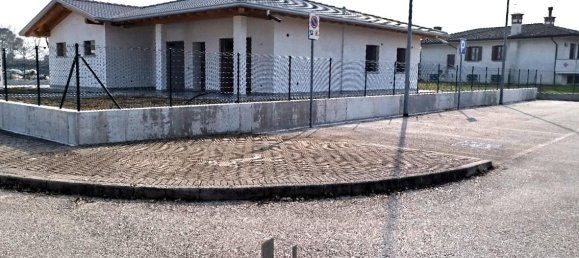 Casa de 5 habitaciónes en Pordenone, Italy No. 30666 26