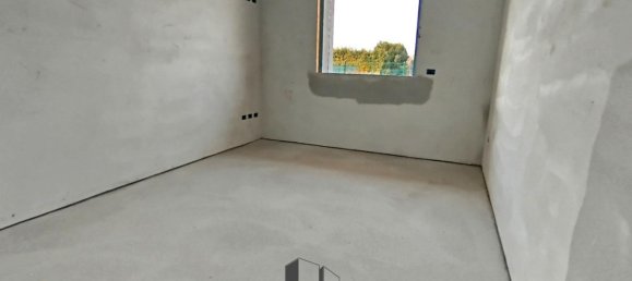 Casa de 5 habitaciónes en Pordenone, Italy No. 30666 12