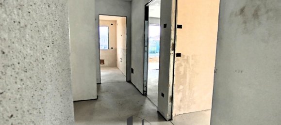 Casa de 5 habitaciónes en Pordenone, Italy No. 30666 17