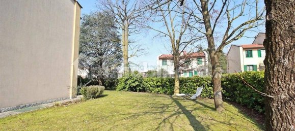 3 bedrooms Villa in Casatenovo, Italy No. 73052 24