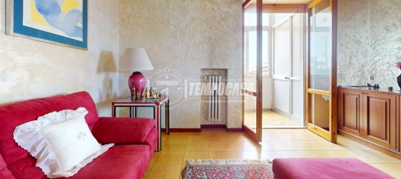 Apartamento de 5 habitaciónes en Bari, Italy No. 20303 18