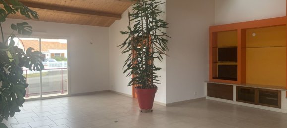 8 bedrooms House in Saint-Vincent-sur-Jard, France No. 295332 2