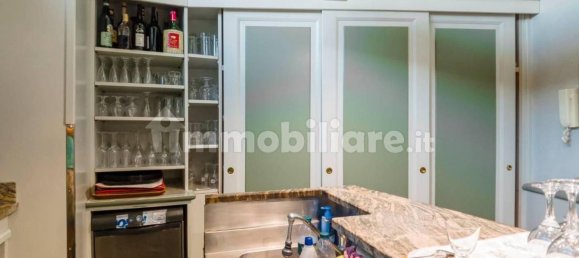 Propiedad comercial de 5 habitaciónes en Turin, Italy No. 353713 2