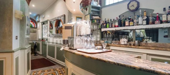 Propiedad comercial de 5 habitaciónes en Turin, Italy No. 353713 8