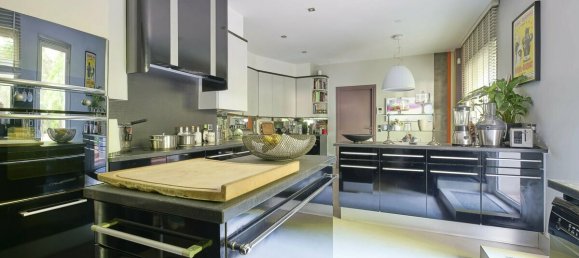 4 chambres Châteaux à Paris, France No. 179547 24