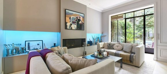 4 chambres Châteaux à Paris, France No. 179547 11