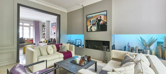 4 chambres Châteaux à Paris, France No. 179547 6