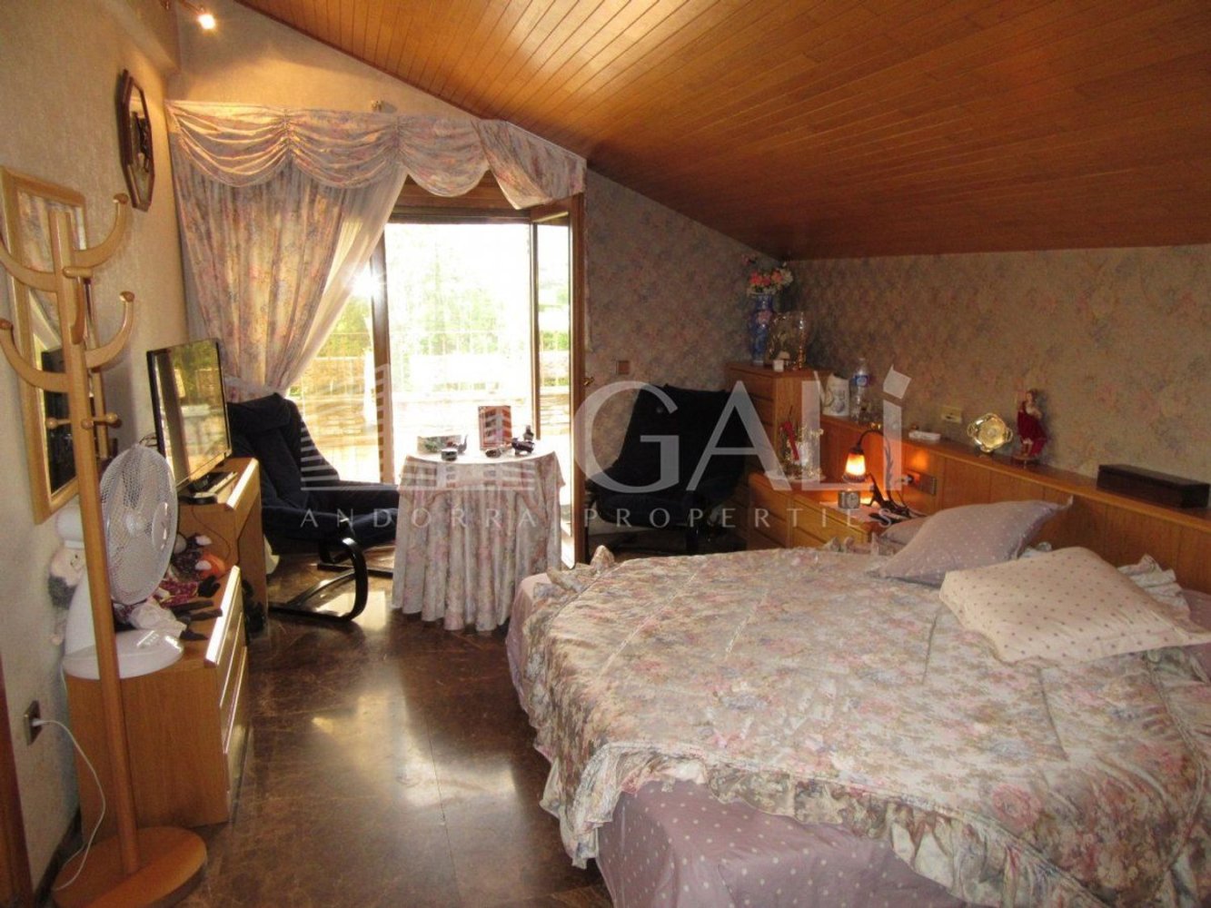 Дом с 6 спальнями в Монферрер-и-Кастельбо, Испания № 88583