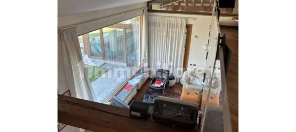 3 bedrooms Villa in Erba, Italy No. 3266 4