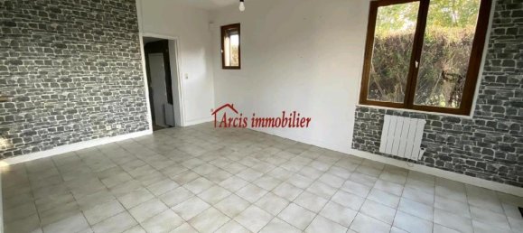 2 chambres Maison à Arcis-sur-Aube, France No. 56545 2