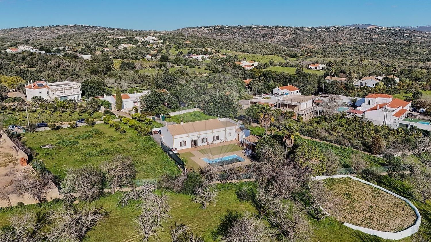 Дом с 3 спальнями в Лоле, Португалия № 28133