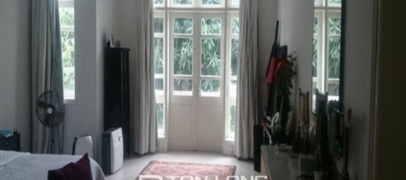 4 Schlafzimmer Villa in Tay Ho, Vietnam, Nr. 1457 12