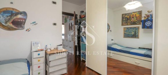 4غرفة شقة في Segrate, Italy رقم 33602 14