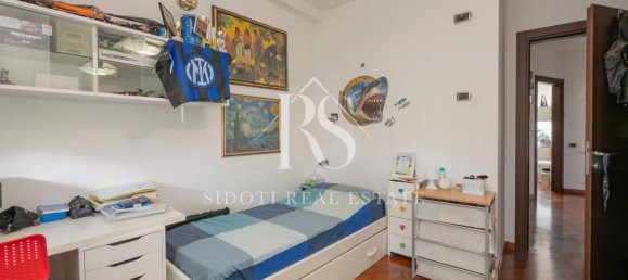 4غرفة شقة في Segrate, Italy رقم 33602 13