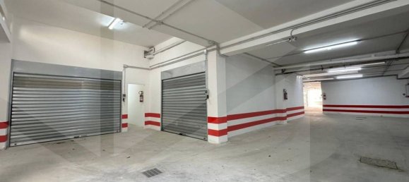 Garage à Bari, Italy 15m² No. 33889 6
