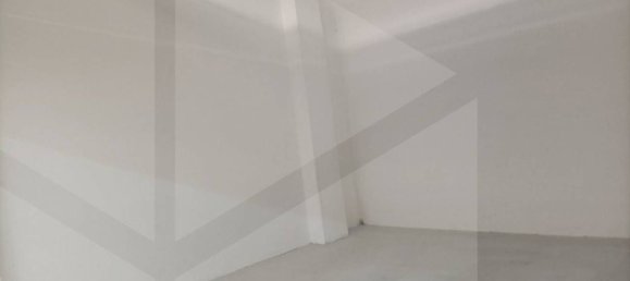 Garage à Bari, Italy 15m² No. 33889 12