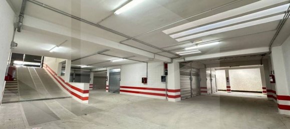 Garage à Bari, Italy 15m² No. 33889 20