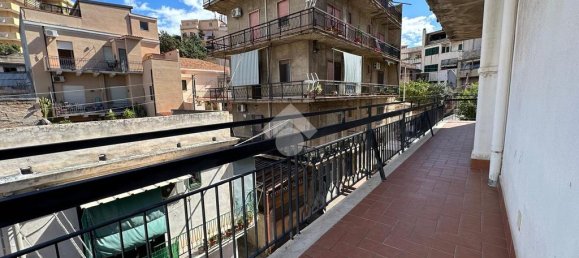 3 bedrooms Apartment in Reggio Calabria, Italy No. 297371 28