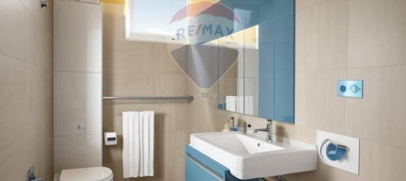 2 rooms Apartment in Serra San Quirico, Italy No. 7030 3