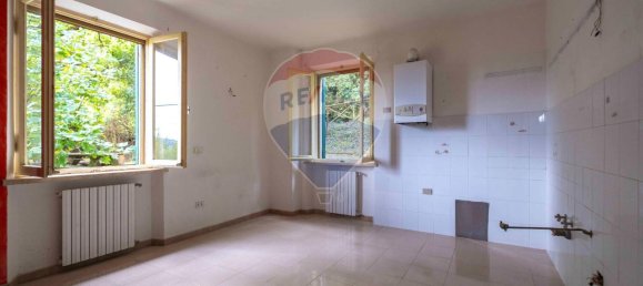 2 rooms Apartment in Serra San Quirico, Italy No. 7030 6