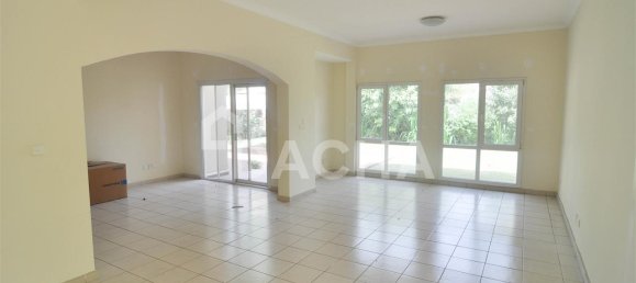 5 bedrooms Villa in Meadows, UAE No. 27941 2