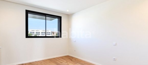3 bedrooms Apartment in Sao Felix da Marinha, Portugal No. 111425 37